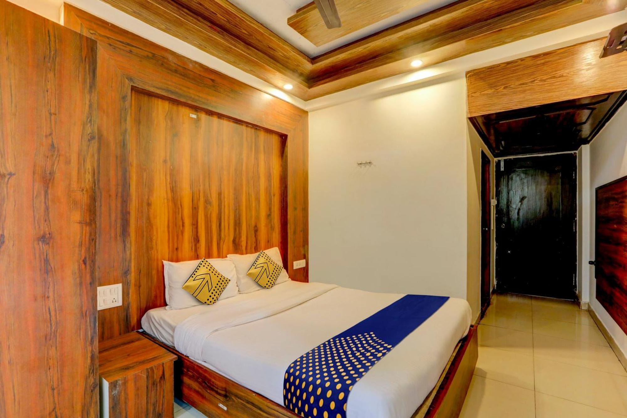 Hotel O Rajdhani Group Of Hotels マイソール エクステリア 写真