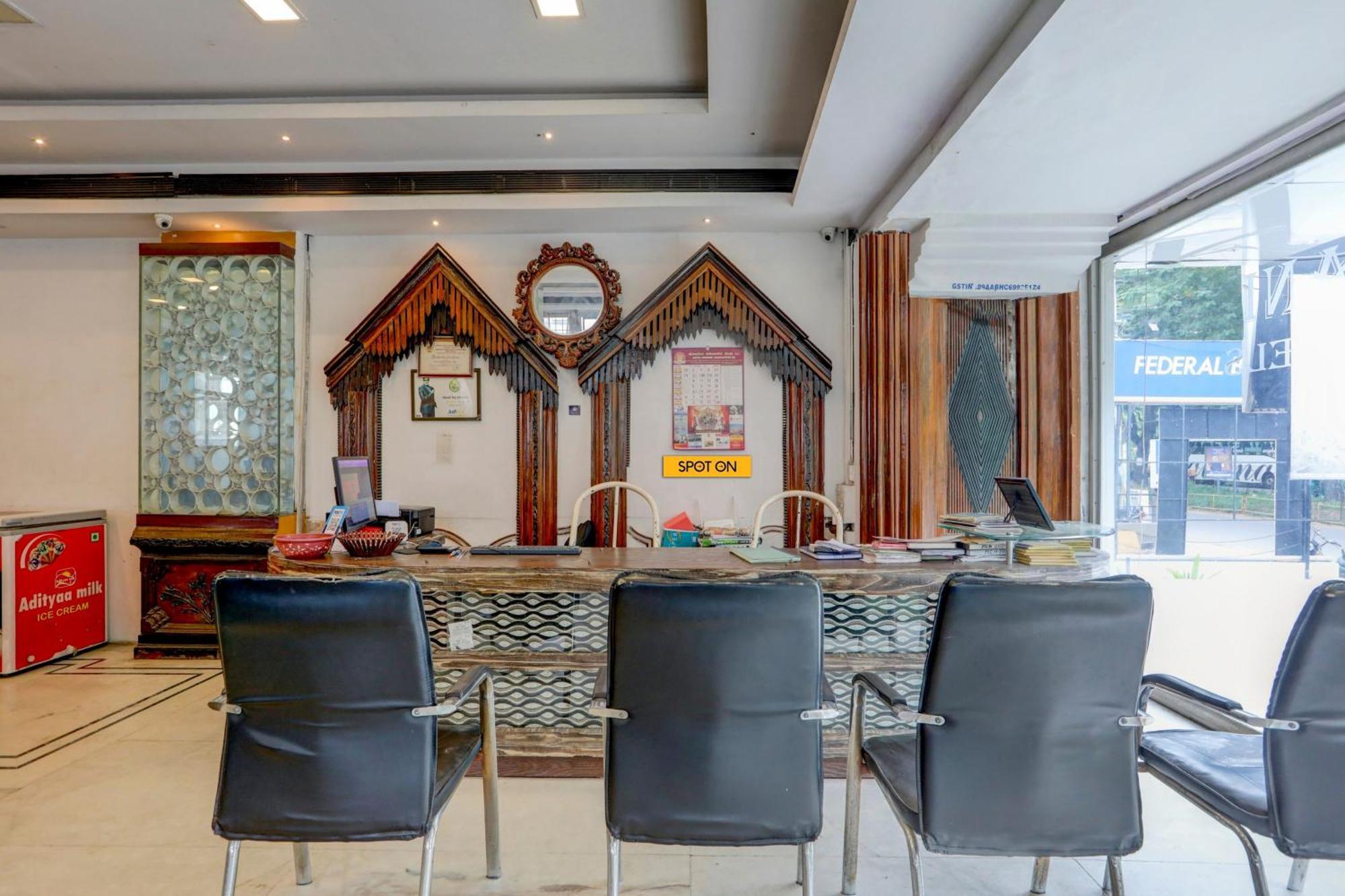 Hotel O Rajdhani Group Of Hotels マイソール エクステリア 写真