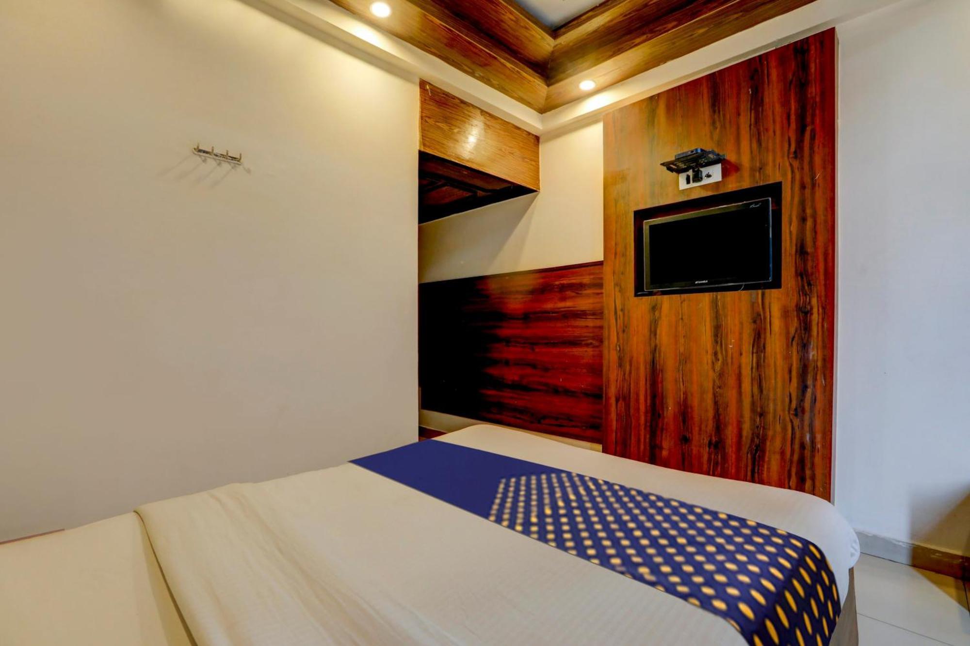 Hotel O Rajdhani Group Of Hotels マイソール エクステリア 写真